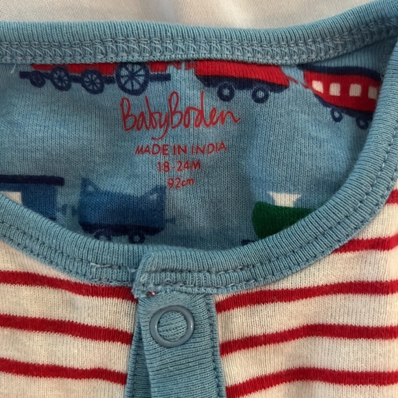 Baby Boden Romper Red/White Stripes Size 18-24 M - Picture 2 of 4